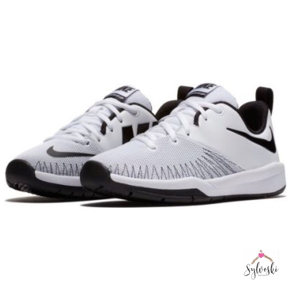 nike team hustle d 7 low